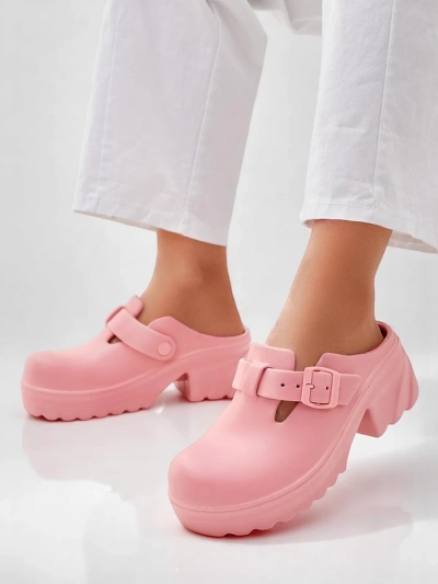 Royalfashion Женские резиновые сандалии на каблуках Voxones