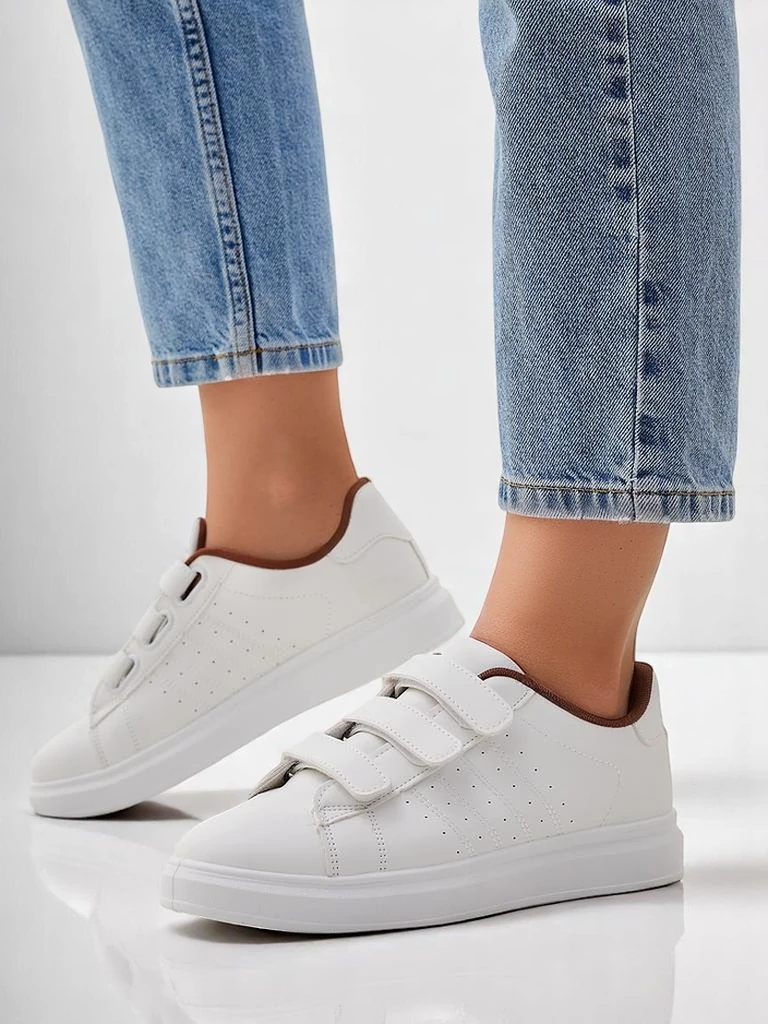 Royalfashion Women's sporty sneakers Pertis