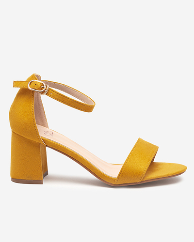 Yellow women's sandals on a post Lerin - Footwear