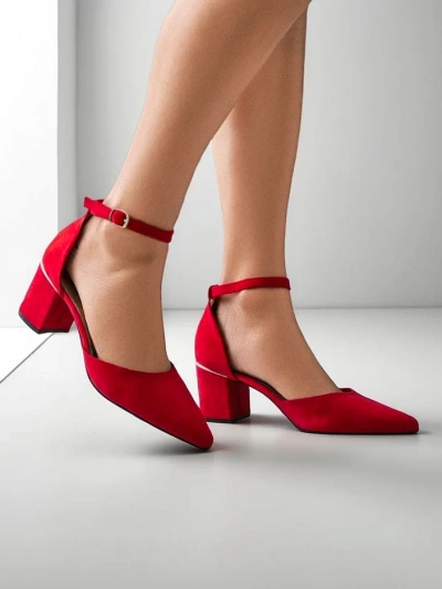 Royalfashion Women's low-heeled pumps Caelda