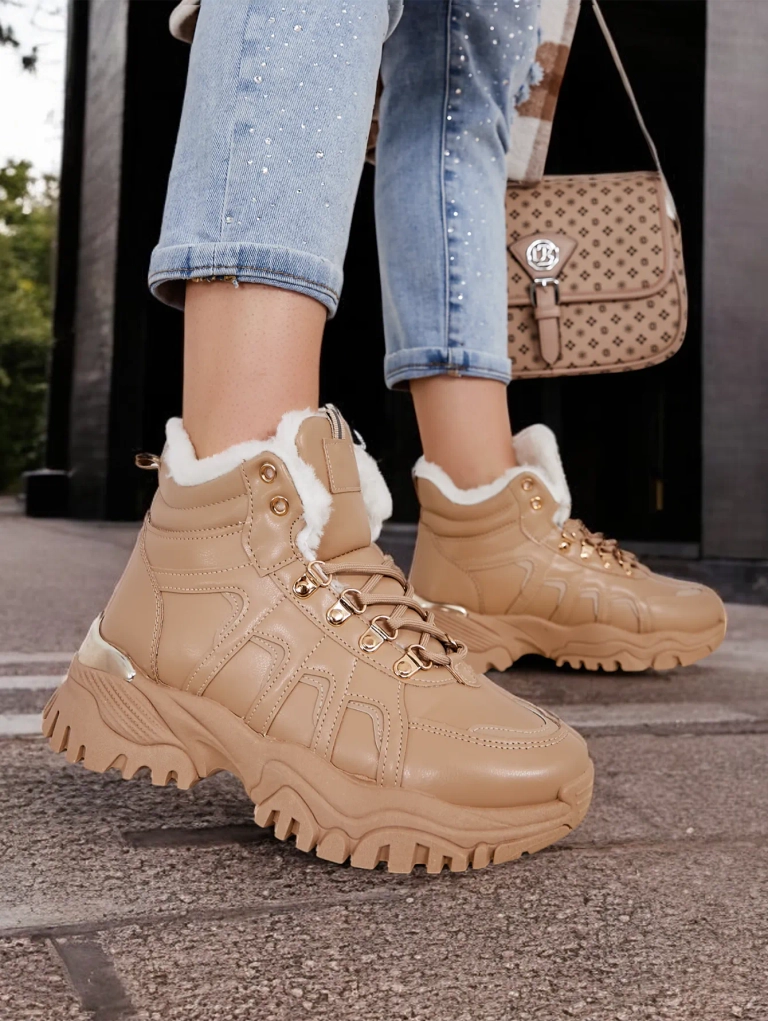 Royalfashion Women's Sneakers with Furry Megigna