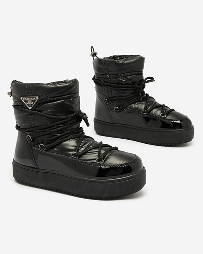 Royalfashion Женские ботинки-слипы a'la snow boots черного цвета Nevsone