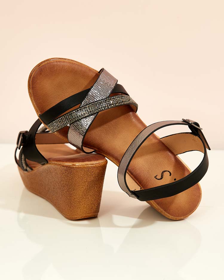 Royalfashion Женские сандалии с цирконами Bozi