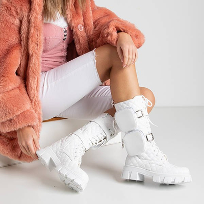 White low boots with quilted upper Tepani - Footwear