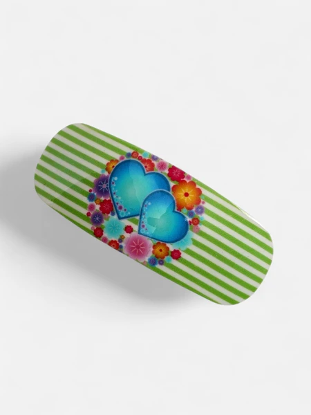 Lavspinka colorà për fërvaj për fëmij con cheur