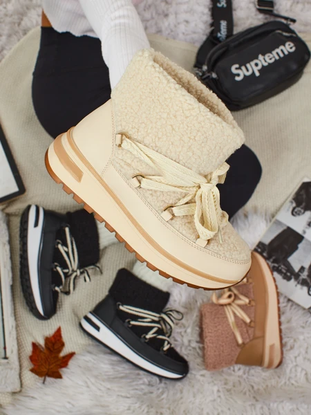 Women's snow boots with fur Verruna