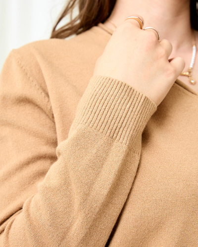 Royalfashion Camel women's sweater with heart neckline