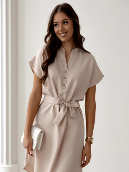 Royalfashion Sieviešu mini kleita ar īsām piedurknēm un ar pogu aiztaisāmu kakla izgriezumu