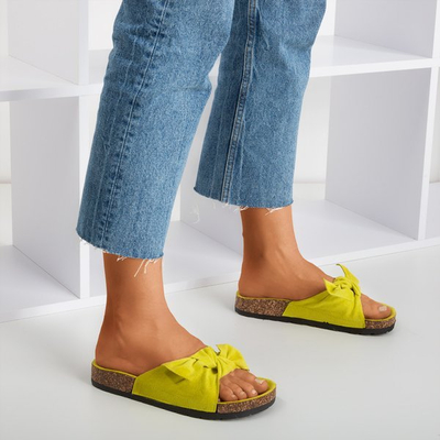Green women's slippers with a Sun and Fun bow - Footwear