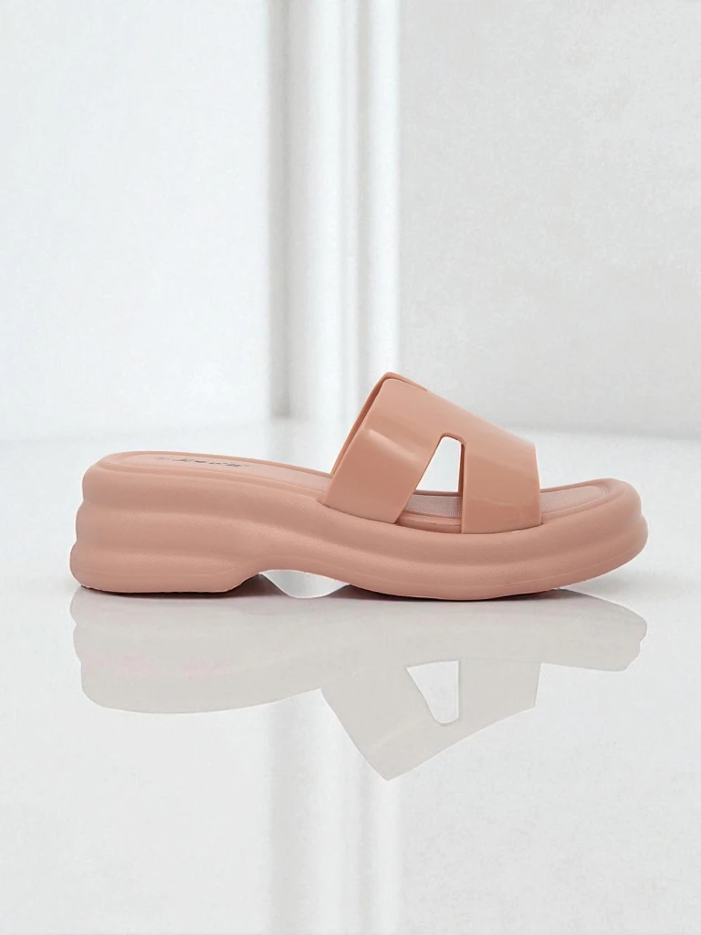 Royalfashion Women's Thick-Soled Flip-Flops Nova Gloss