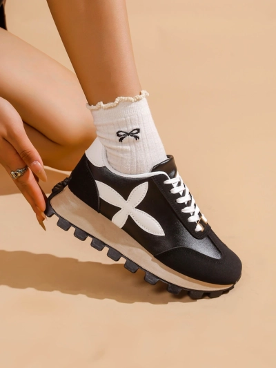 Royalfashion Women's sports sneakers on a thicker sole Aloqa