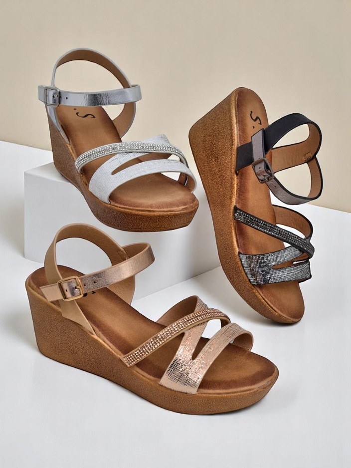 Royalfashion Sieviešu sandales ar laukakmeņiem un spīdumu Eclat