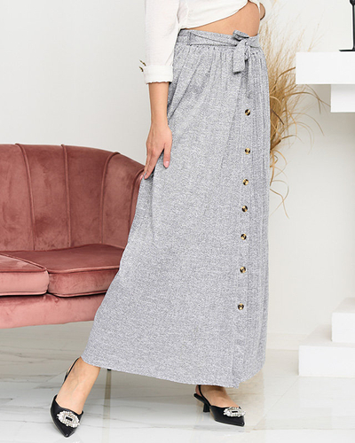 Ladies' pleated midi skirt with light gray buttons - Footwear