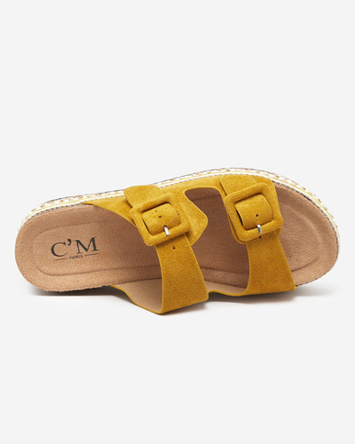 Women's mustard slippers on a thick Carisno sole - Footwear