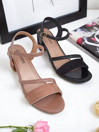 Royalfashion Women's Patent Low Heel Sandals Grace Gloss