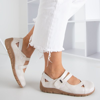 Women's white low cut Perte shoes - Footwear