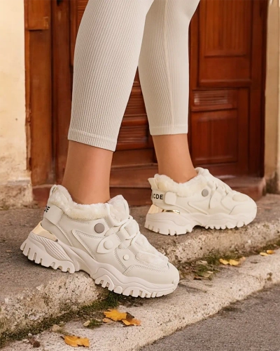 Royalfashion Women's Fashion Sneakers with Insulation Poriomo