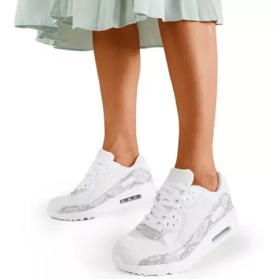 OUTLET Женские белые спортивные туфли со светло-серыми вставками a'la из змеиной кожи Silada - Обувь