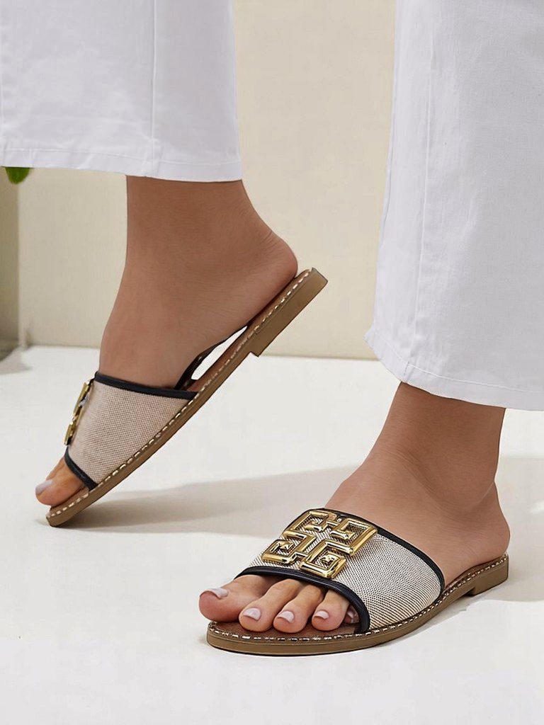 Royalfashion Женские тапочки на плоской подошве Rorole