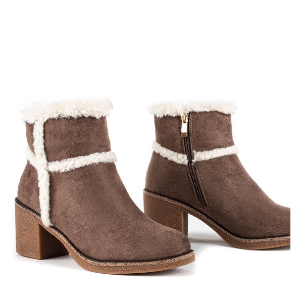 Brown winter boots with a higher heel Fairi - Footwear