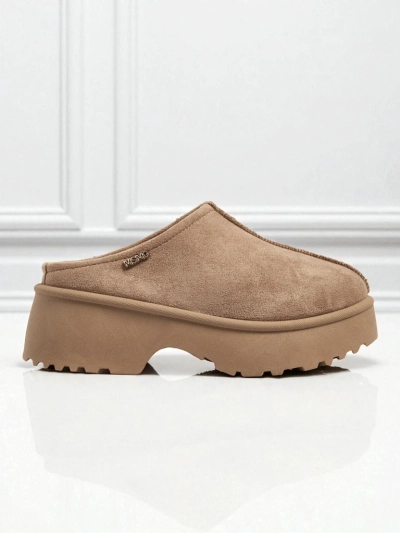 Calindra Women's Short Faux Fur Snow Boots