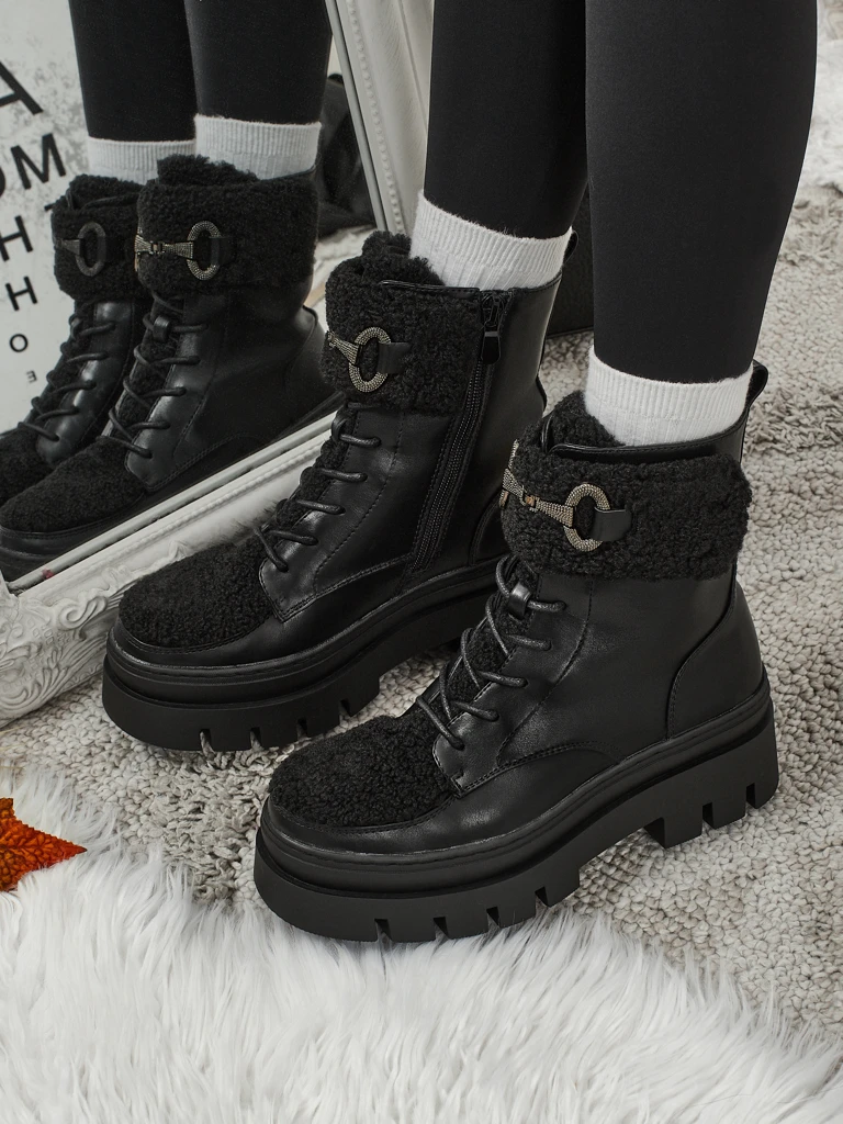 Women's Safil Worker Boots with Fur
