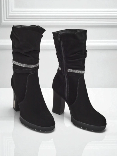 Матовые женские ботинки на каблуке Ashen Bloom