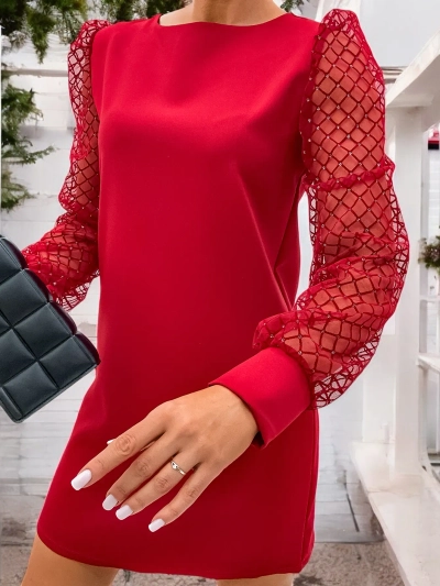 Royalfashion Klasiskā ceļgalu garuma sieviešu kleita melnā krāsā