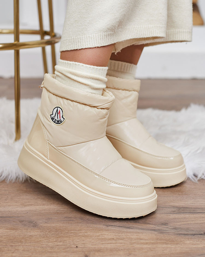 Royalfashion Women's slip-on snow boots in cream color Ademra