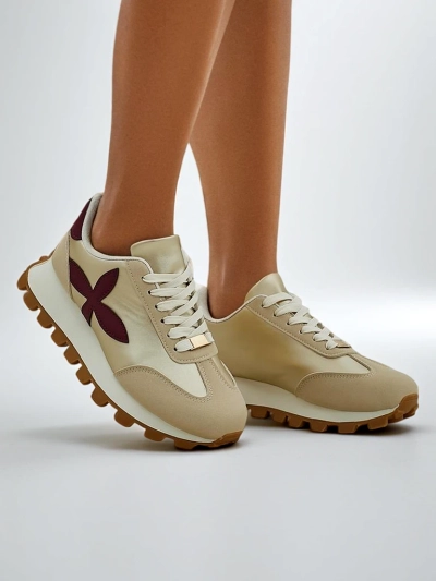 Royalfashion Women's sports sneakers on a thicker sole Aloqa