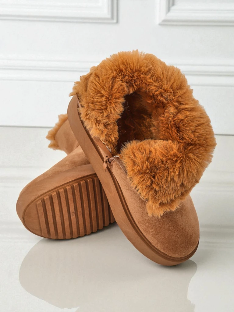 Royalfashion Women's Short Snow Boots Aurelia Classico