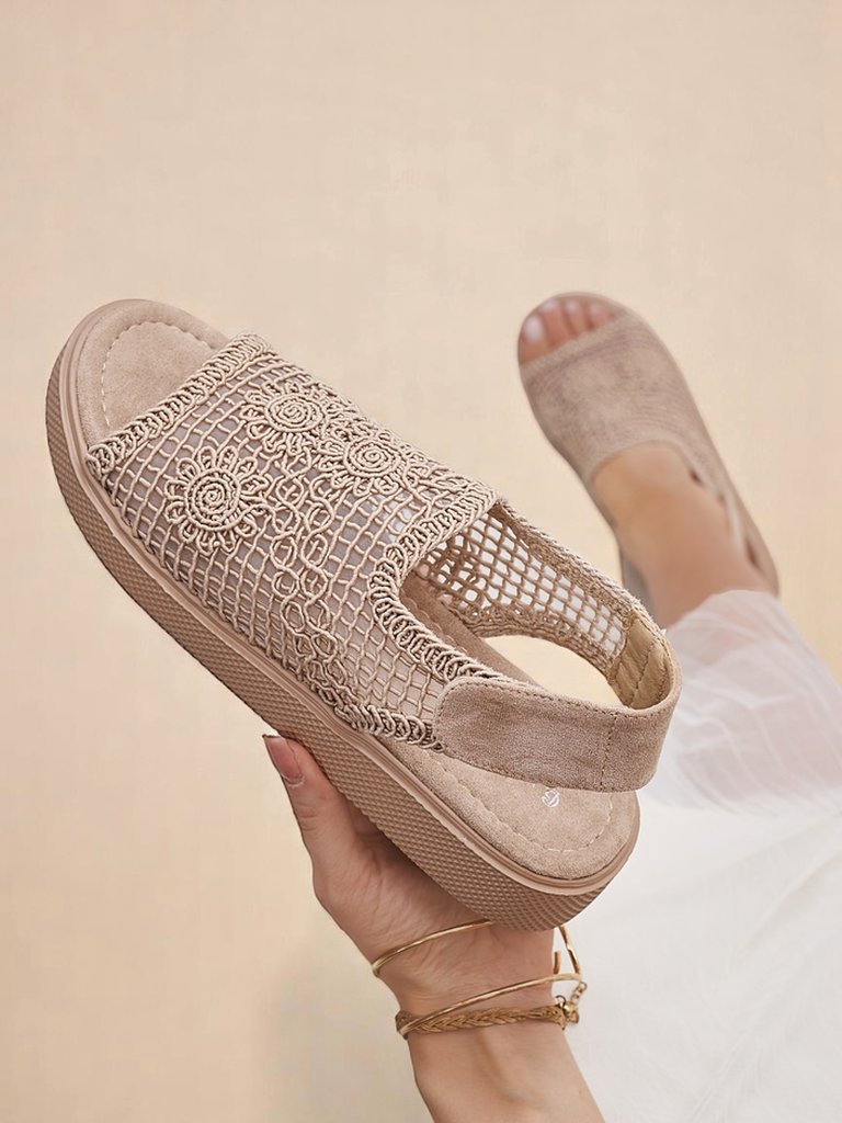 Royalfashion sieviešu Levay mežģīņotās sandales ar auduma augšdaļu