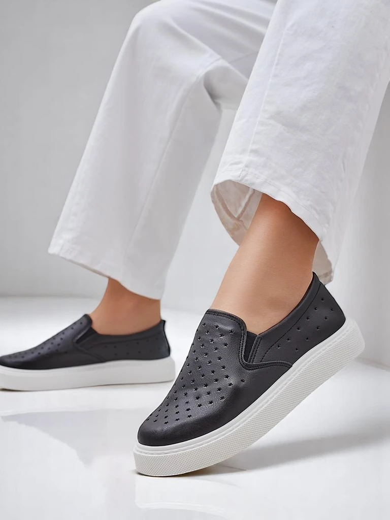 Royalfashion Perforated women's slip-on shoes Emayla