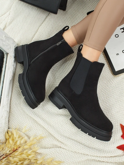 Women's Chelsea boots made of eco-suede Lunvor