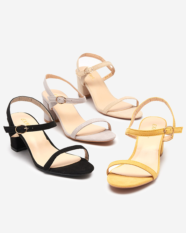 Women's sandals on a post in yellow Usopi - Footwear