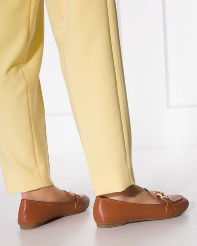 OUTLET Brūni sieviešu mokasīni ar Pyolens dekorāciju - Apavi