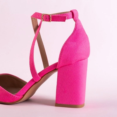 OUTLET Neon pink pumps on the Baressa post - Footwear