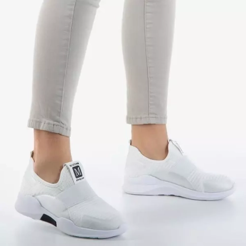 Białe sportowe tenisówki slip - on Rustallia - Obuwie