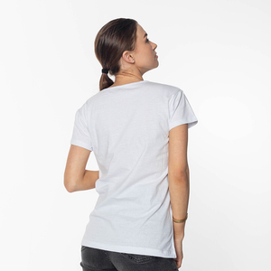Balts sieviešu t-krekls ar krāsainu apdruku un spīdumiem - Apģērbs