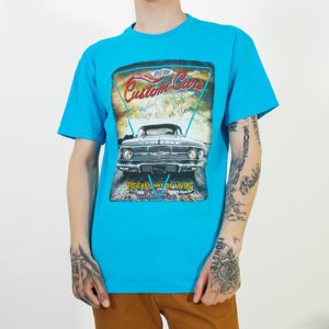 Debeszils kokvilnas vīriešu t-krekls ar auto apdruku - Apģērbs
