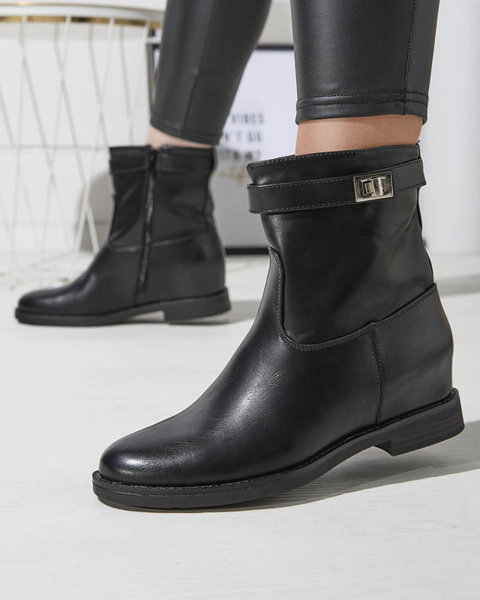 Klasiski siltināti sieviešu zābaki melnā krāsā Leverrs- Footwear