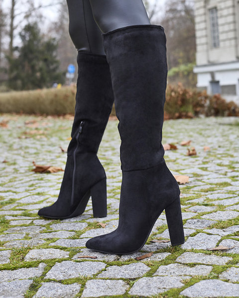 Melni sieviešu zābaki uz maciņa Livena- Footwear