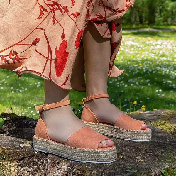 OUTLET Oranžas sieviešu platformas sandales Dalila - Apavi