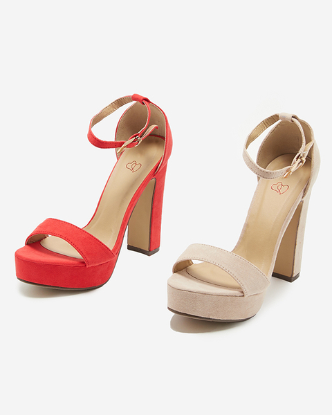 Sarkanas sieviešu sandales ar augstāku papēdi Cerista - Apavi