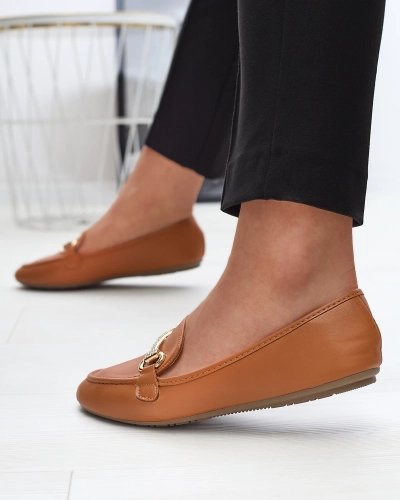 Sieviešu mokasīni ar ornamentiem kamieļu krāsā Sonana- Footwear
