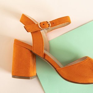 Оранжевые босоножки на шпильке от Эльги - Обувь